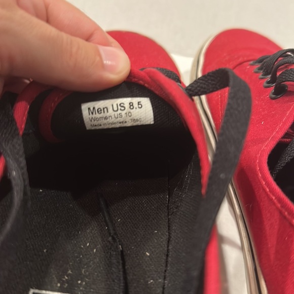 Vans low top sneakers W10 M8.5 - Picture 3 of 3